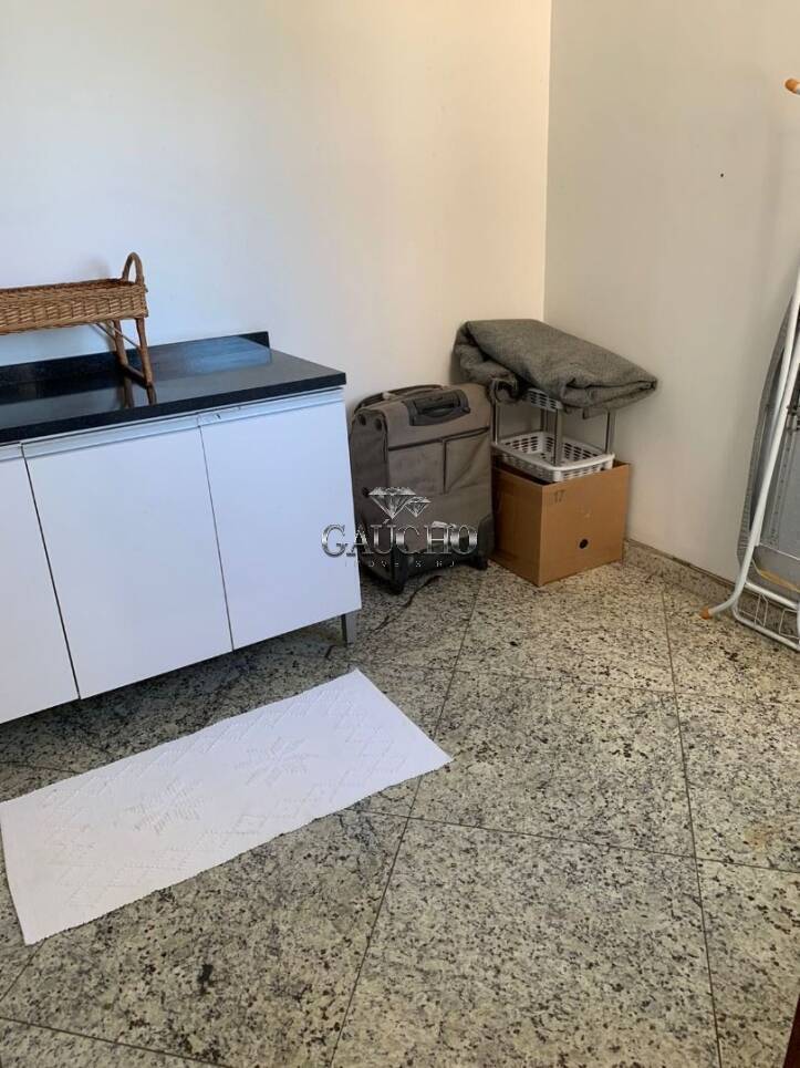 Apartamento à venda com 2 quartos, 93m² - Foto 13